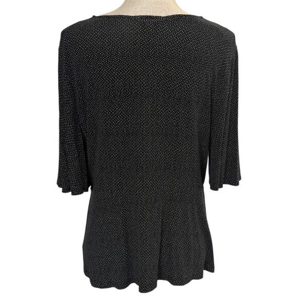 Liz Claiborne, Large, Black & White Short Flutter Sleeve Faux Wrap Style Top - Picture 3 of 6